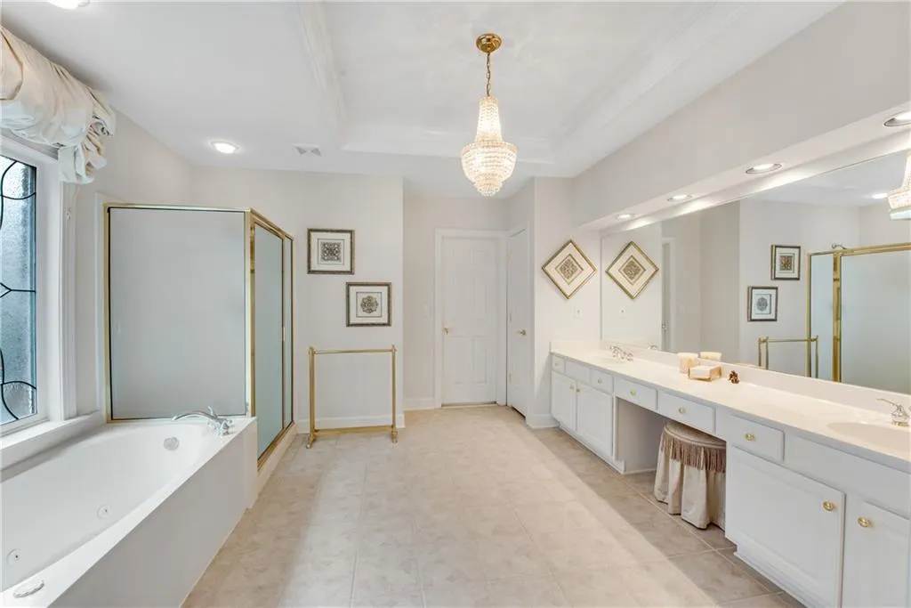 2031 Wrights Mill Circle Ne, Atlanta, Georgia 30324, 4 Bedrooms Bedrooms, 0 ,3 BathroomsBathrooms,Residential,For Sale,2031 Wrights Mill Circle Ne,7695772