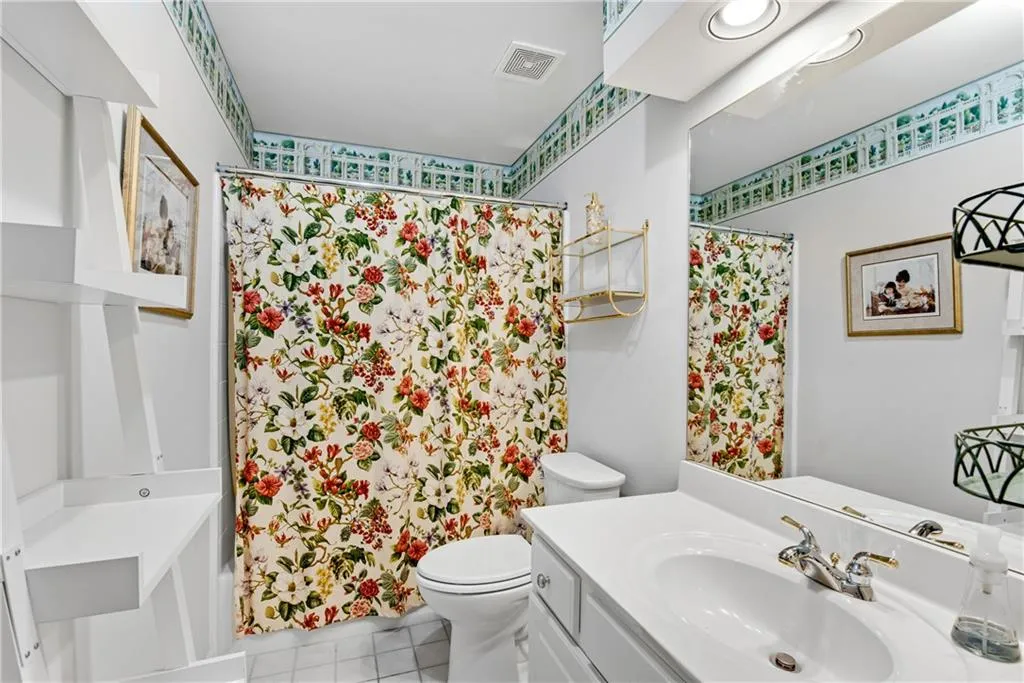 2031 Wrights Mill Circle Ne, Atlanta, Georgia 30324, 4 Bedrooms Bedrooms, 0 ,3 BathroomsBathrooms,Residential,For Sale,2031 Wrights Mill Circle Ne,7695772