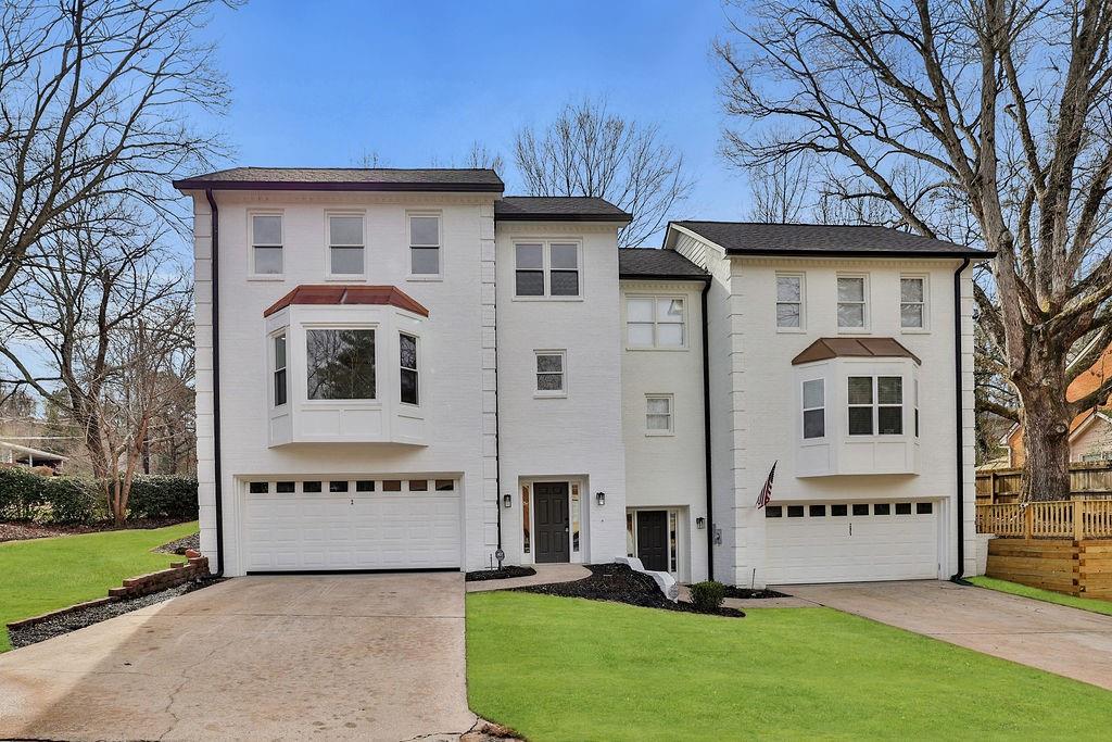 295 DUNWOODY CREEK Circle, Sandy Springs, Georgia 30350, 4 Bedrooms Bedrooms, ,3 BathroomsBathrooms,Residential,Sold,295 DUNWOODY CREEK Circle,7306062