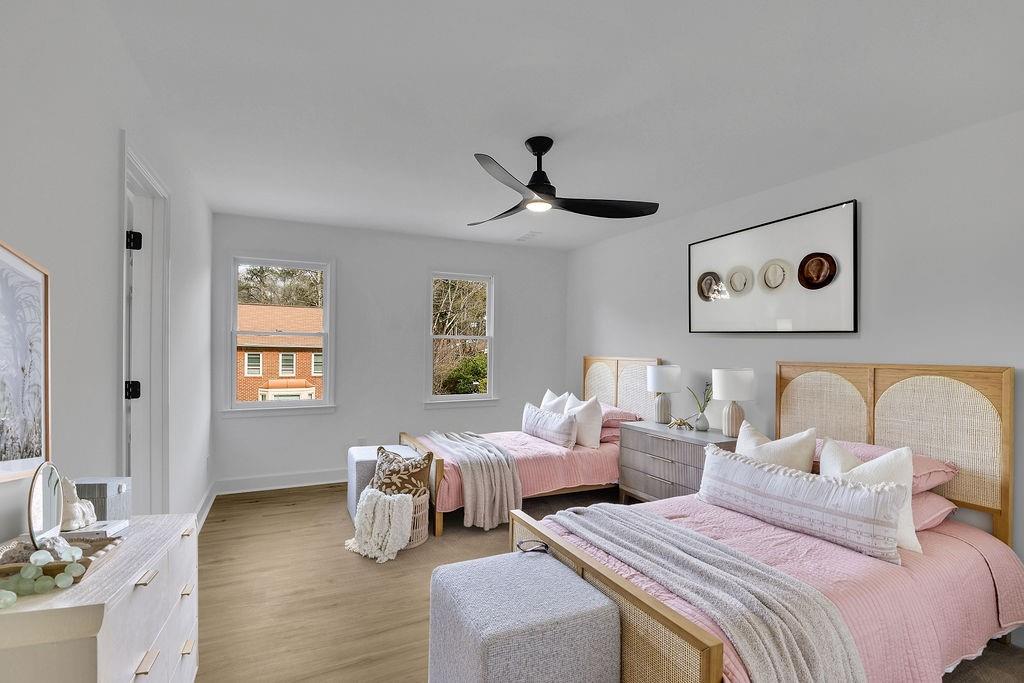 295 DUNWOODY CREEK Circle, Sandy Springs, Georgia 30350, 4 Bedrooms Bedrooms, ,3 BathroomsBathrooms,Residential,Sold,295 DUNWOODY CREEK Circle,7306062