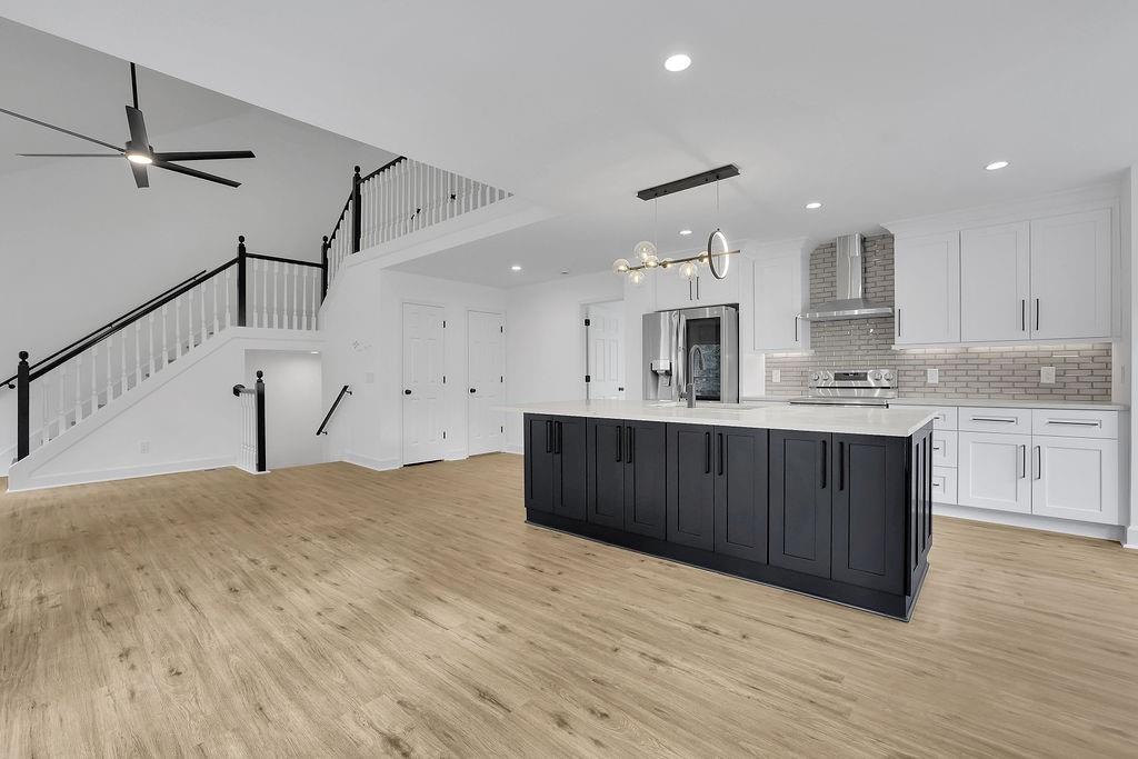 295 DUNWOODY CREEK Circle, Sandy Springs, Georgia 30350, 4 Bedrooms Bedrooms, ,3 BathroomsBathrooms,Residential,Sold,295 DUNWOODY CREEK Circle,7306062