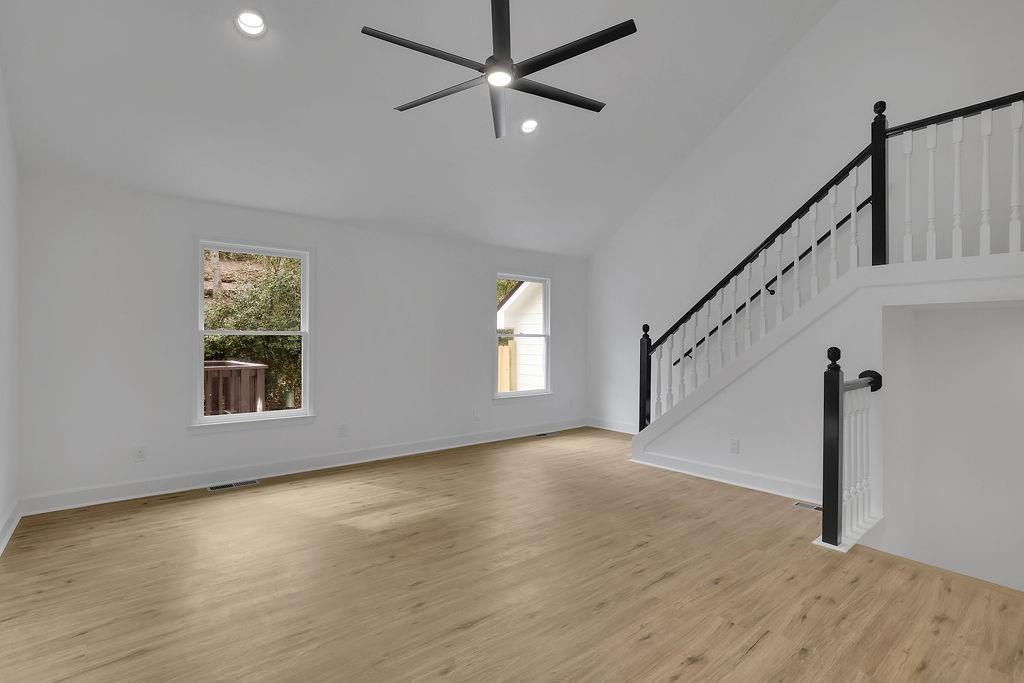 295 DUNWOODY CREEK Circle, Sandy Springs, Georgia 30350, 4 Bedrooms Bedrooms, ,3 BathroomsBathrooms,Residential,Sold,295 DUNWOODY CREEK Circle,7306062