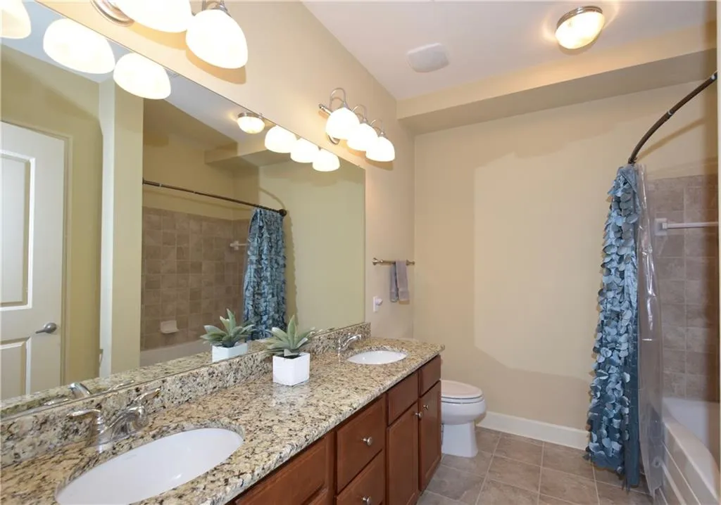 200 River Vista Drive Unit 725, Atlanta, Georgia 30339, 2 Bedrooms Bedrooms, ,2 BathroomsBathrooms,Residential,Sold,200 River Vista Drive Unit 725,5624252 200 River Vista Drive Unit 725, Atlanta, Georgia 30339, 2 Bedrooms Bedrooms, ,2 BathroomsBathrooms,Residential,Sold,200 River Vista Drive Unit 725,5624252