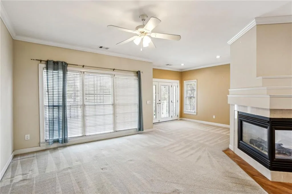 8620 Hope Mews Court, Sandy Springs, Georgia 30350, 2 Bedrooms Bedrooms, ,2 BathroomsBathrooms,Residential,Sold,8620 Hope Mews Court,7540012
