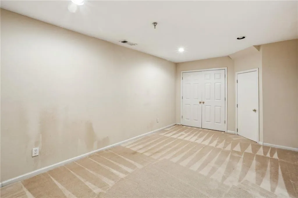 8620 Hope Mews Court, Sandy Springs, Georgia 30350, 2 Bedrooms Bedrooms, ,2 BathroomsBathrooms,Residential,Sold,8620 Hope Mews Court,7540012