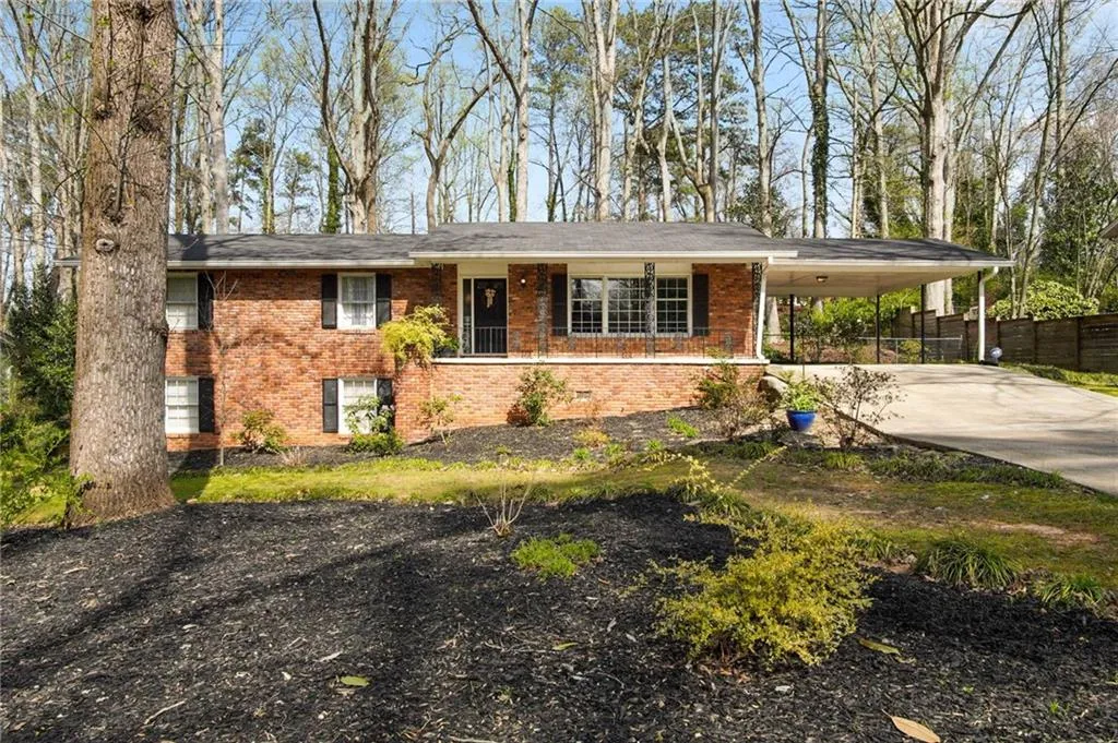 626 Lorell Terrace, Atlanta, Georgia 30328, 3 Bedrooms Bedrooms, ,2 BathroomsBathrooms,Residential,Sold,626 Lorell Terrace,7021817