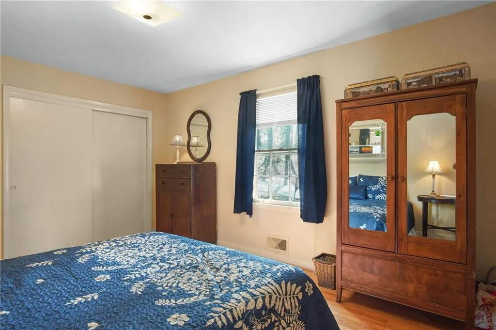 626 Lorell Terrace, Atlanta, Georgia 30328, 3 Bedrooms Bedrooms, ,2 BathroomsBathrooms,Residential,Sold,626 Lorell Terrace,7021817