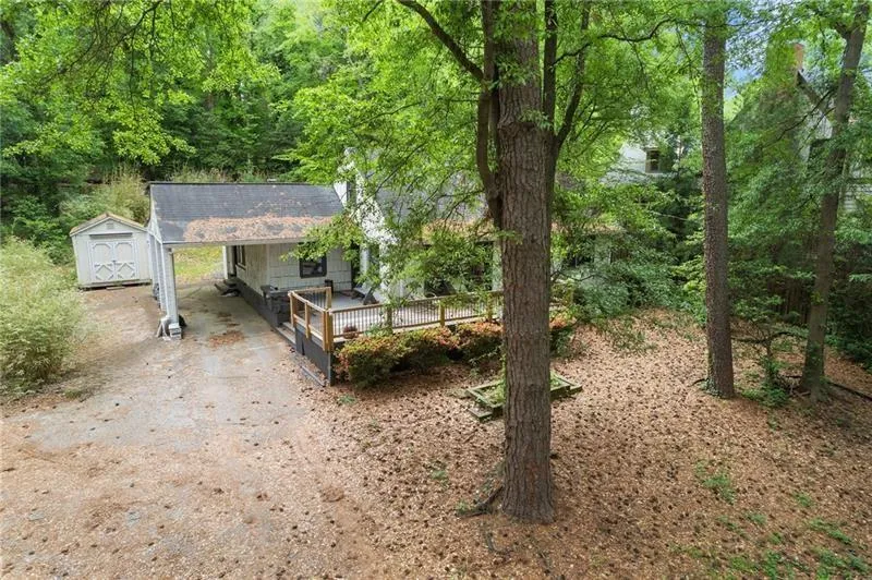 1899 Moores Mill Road Nw, Atlanta, Georgia 30318, 4 Bedrooms Bedrooms, ,2 BathroomsBathrooms,Residential,For Sale,1899 Moores Mill Road Nw,7611836