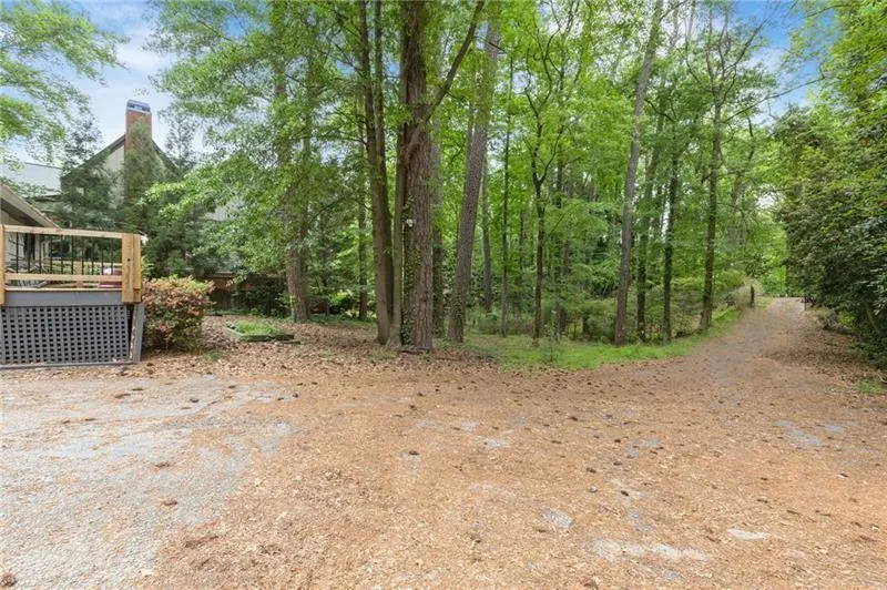 1899 Moores Mill Road Nw, Atlanta, Georgia 30318, 4 Bedrooms Bedrooms, ,2 BathroomsBathrooms,Residential,For Sale,1899 Moores Mill Road Nw,7611836