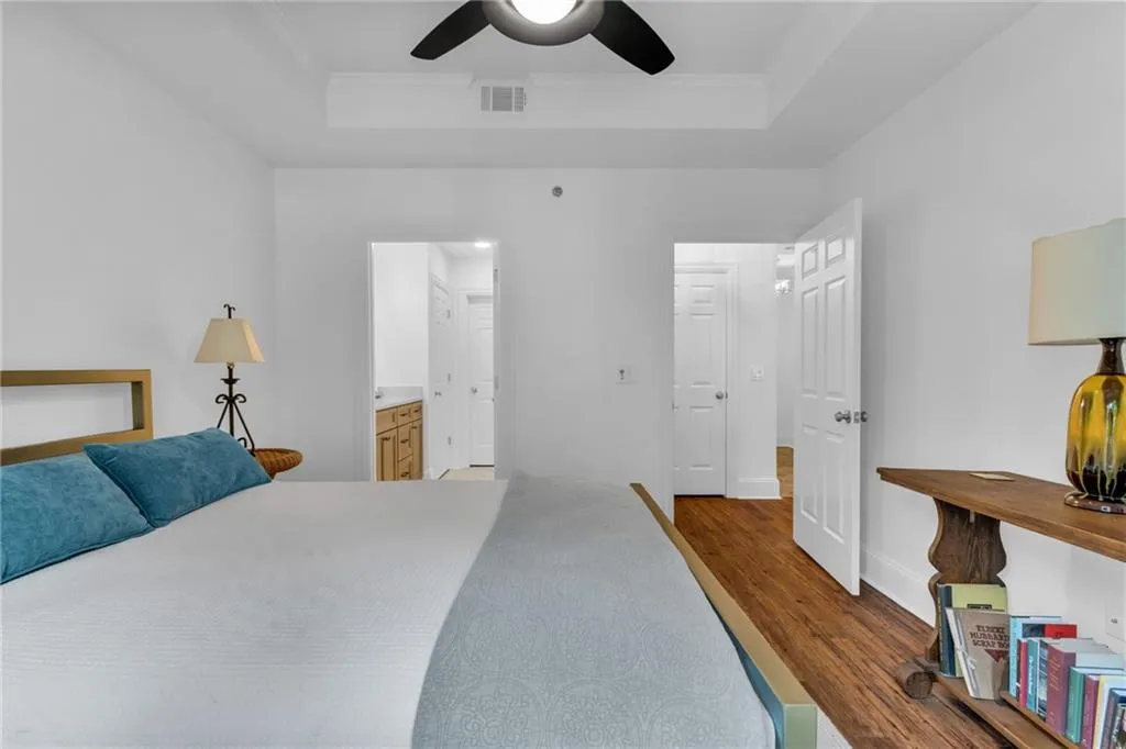 211 Colonial Homes Drive Nw Unit 1102, Atlanta, Georgia 30309, 2 Bedrooms Bedrooms, ,2 BathroomsBathrooms,Residential,For Sale,211 Colonial Homes Drive Nw Unit 1102,7595763