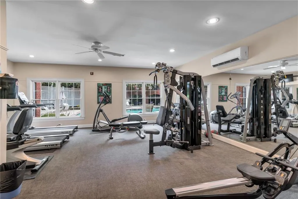 211 Colonial Homes Drive Nw Unit 1102, Atlanta, Georgia 30309, 2 Bedrooms Bedrooms, ,2 BathroomsBathrooms,Residential,For Sale,211 Colonial Homes Drive Nw Unit 1102,7595763