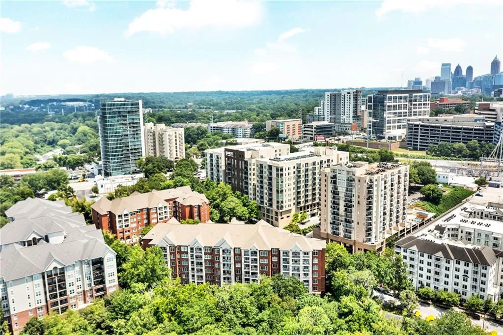 211 Colonial Homes Drive Nw Unit 1102, Atlanta, Georgia 30309, 2 Bedrooms Bedrooms, ,2 BathroomsBathrooms,Residential,For Sale,211 Colonial Homes Drive Nw Unit 1102,7595763