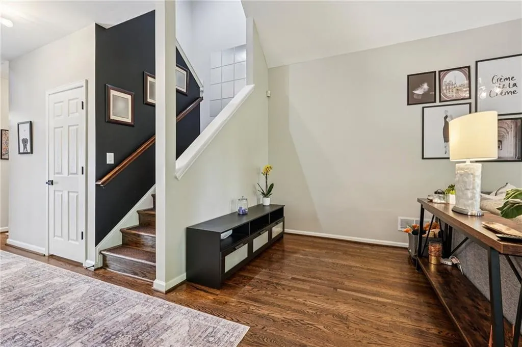 7155 Roswell Road Unit 48, Atlanta, Georgia 30328, 4 Bedrooms Bedrooms, ,2 BathroomsBathrooms,Residential,For Sale,7155 Roswell Road Unit 48,7750657