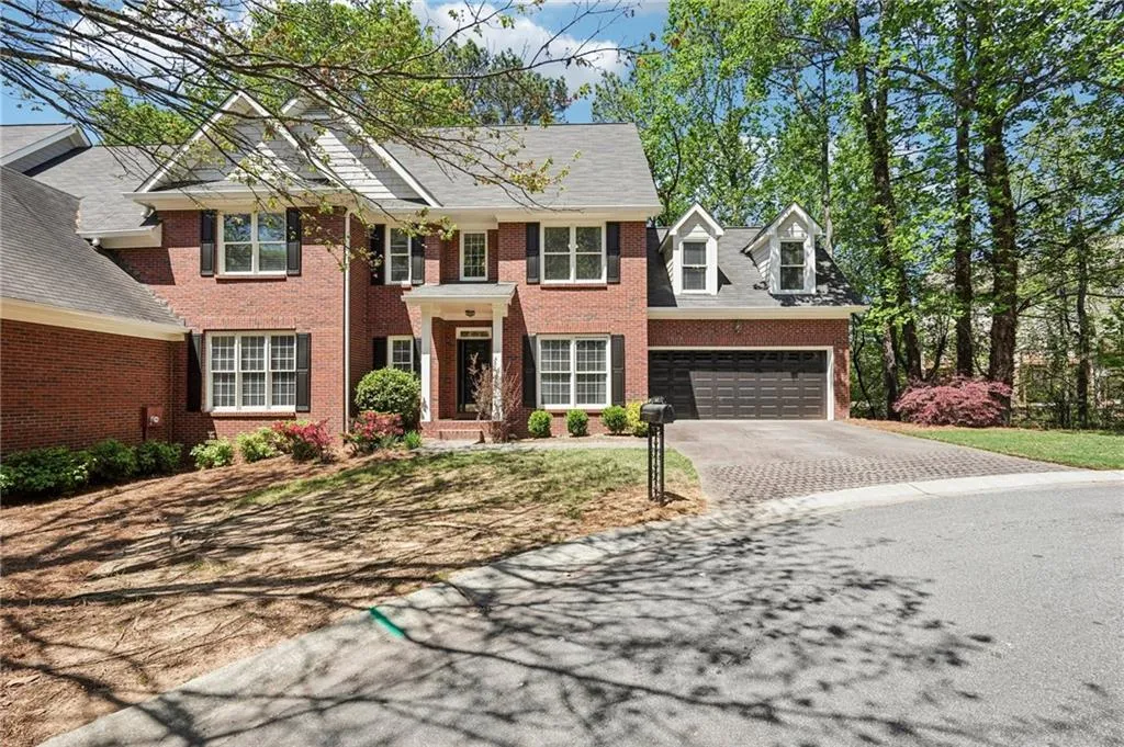 7155 Roswell Road Unit 48, Atlanta, Georgia 30328, 4 Bedrooms Bedrooms, ,2 BathroomsBathrooms,Residential,For Sale,7155 Roswell Road Unit 48,7750657