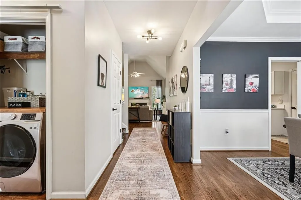 7155 Roswell Road Unit 48, Atlanta, Georgia 30328, 4 Bedrooms Bedrooms, ,2 BathroomsBathrooms,Residential,For Sale,7155 Roswell Road Unit 48,7750657