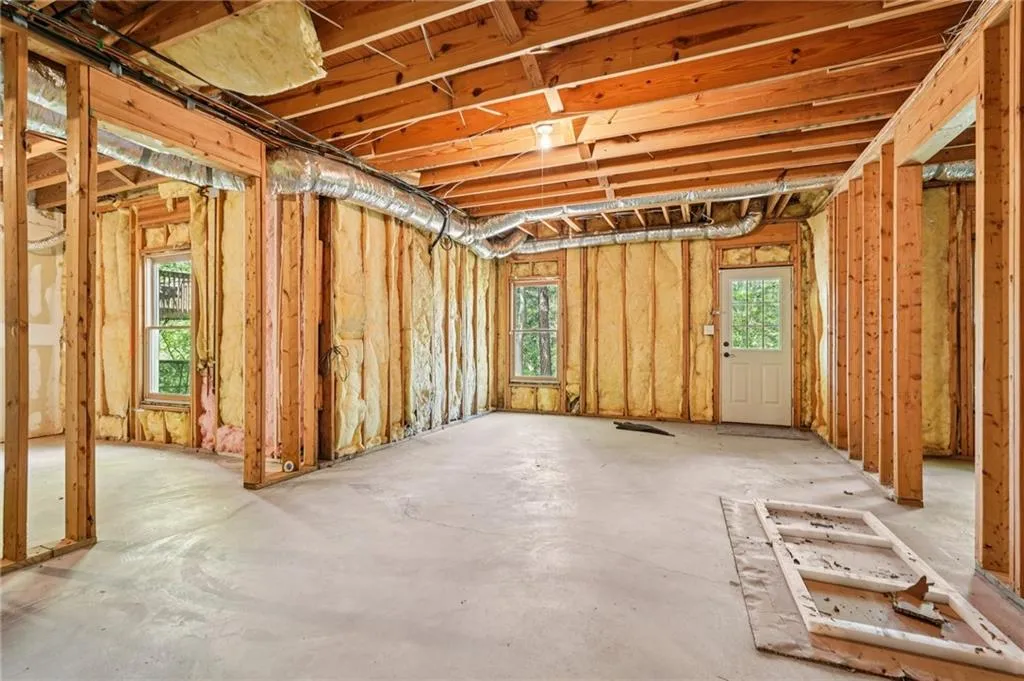 7155 Roswell Road Unit 48, Atlanta, Georgia 30328, 4 Bedrooms Bedrooms, ,2 BathroomsBathrooms,Residential,Sold,7155 Roswell Road Unit 48,7750657