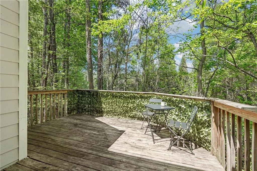 7155 Roswell Road Unit 48, Atlanta, Georgia 30328, 4 Bedrooms Bedrooms, ,2 BathroomsBathrooms,Residential,Sold,7155 Roswell Road Unit 48,7750657
