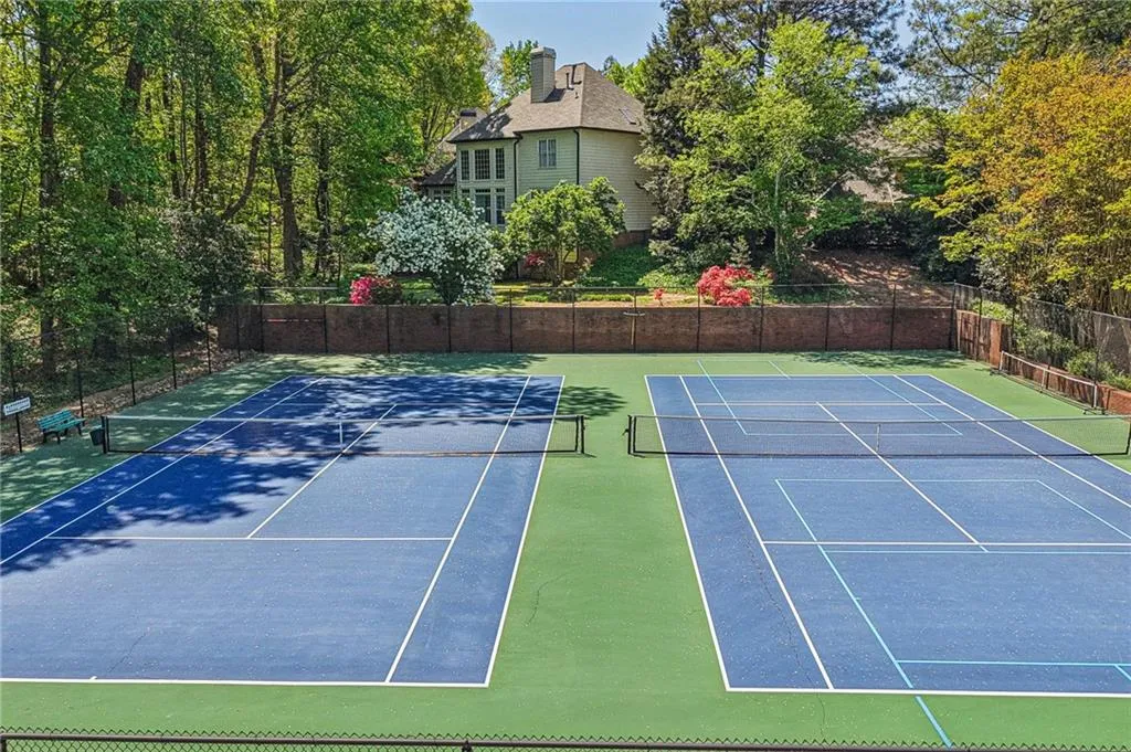 7155 Roswell Road Unit 48, Atlanta, Georgia 30328, 4 Bedrooms Bedrooms, ,2 BathroomsBathrooms,Residential,Sold,7155 Roswell Road Unit 48,7750657