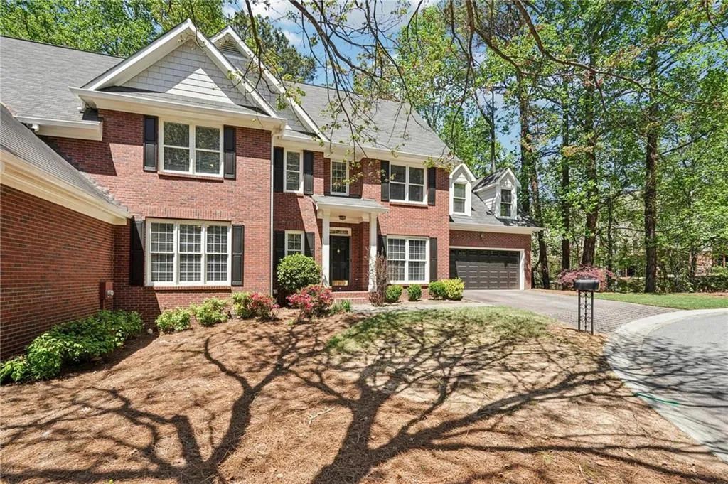 7155 Roswell Road Unit 48, Atlanta, Georgia 30328, 4 Bedrooms Bedrooms, ,2 BathroomsBathrooms,Residential,For Sale,7155 Roswell Road Unit 48,7750657