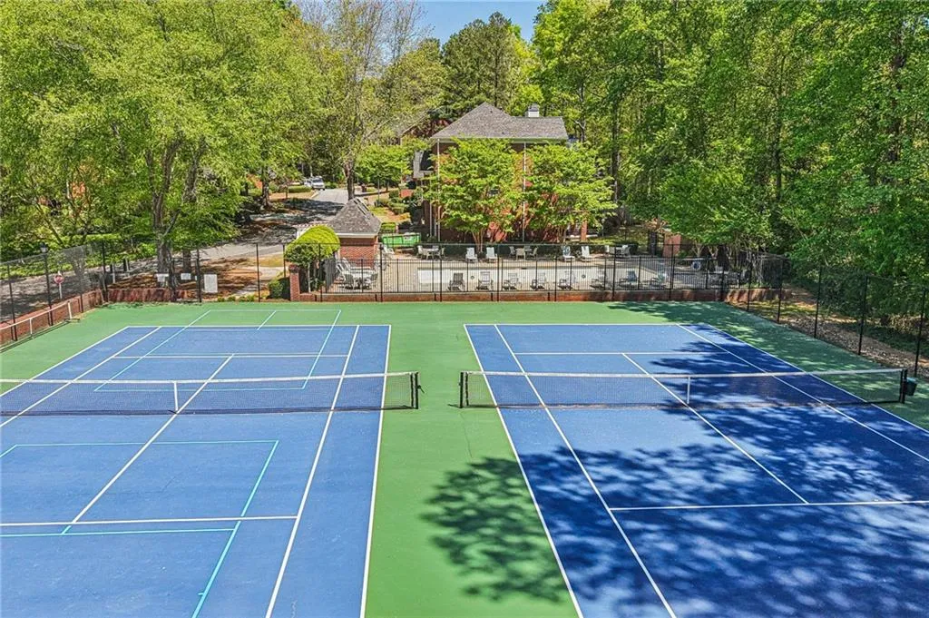 7155 Roswell Road Unit 48, Atlanta, Georgia 30328, 4 Bedrooms Bedrooms, ,2 BathroomsBathrooms,Residential,Sold,7155 Roswell Road Unit 48,7750657