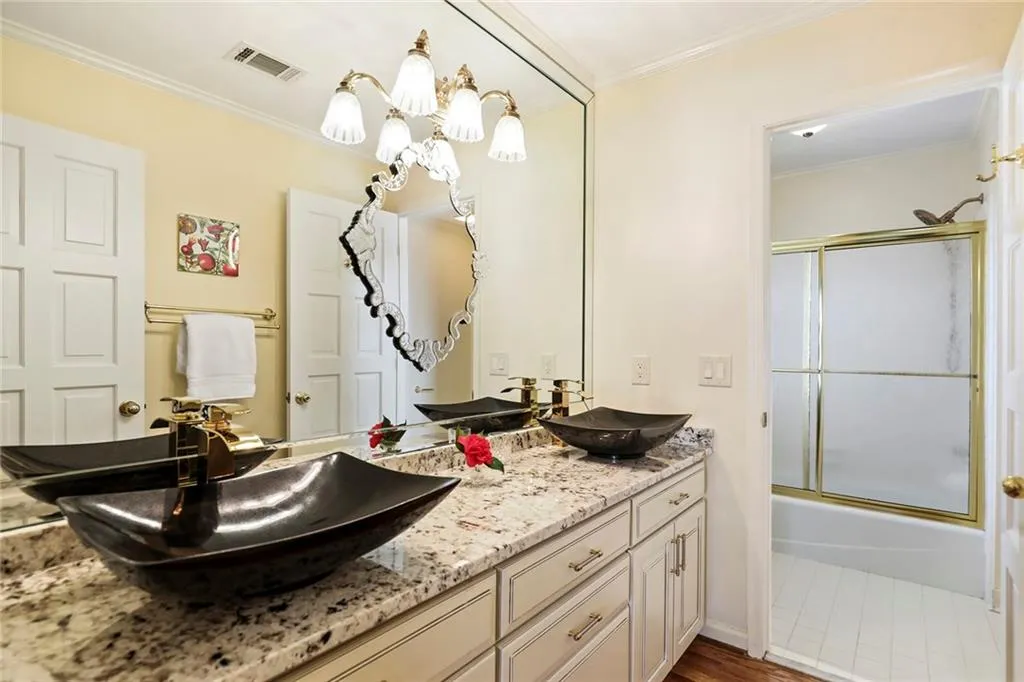 5300 Old Hundred Lane, Sandy Springs, Georgia 30327, 6 Bedrooms Bedrooms, ,4 BathroomsBathrooms,Residential,Sold,5300 Old Hundred Lane,7052440 5300 Old Hundred Lane, Sandy Springs, Georgia 30327, 6 Bedrooms Bedrooms, ,4 BathroomsBathrooms,Residential,Sold,5300 Old Hundred Lane,7052440