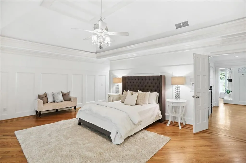 5300 Old Hundred Lane, Sandy Springs, Georgia 30327, 6 Bedrooms Bedrooms, ,4 BathroomsBathrooms,Residential,Sold,5300 Old Hundred Lane,7052440 5300 Old Hundred Lane, Sandy Springs, Georgia 30327, 6 Bedrooms Bedrooms, ,4 BathroomsBathrooms,Residential,Sold,5300 Old Hundred Lane,7052440