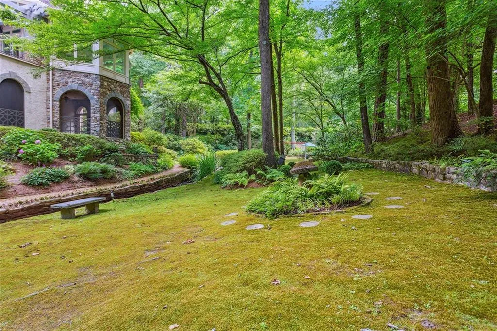 5300 Old Hundred Lane, Sandy Springs, Georgia 30327, 6 Bedrooms Bedrooms, ,4 BathroomsBathrooms,Residential,Sold,5300 Old Hundred Lane,7052440 5300 Old Hundred Lane, Sandy Springs, Georgia 30327, 6 Bedrooms Bedrooms, ,4 BathroomsBathrooms,Residential,Sold,5300 Old Hundred Lane,7052440