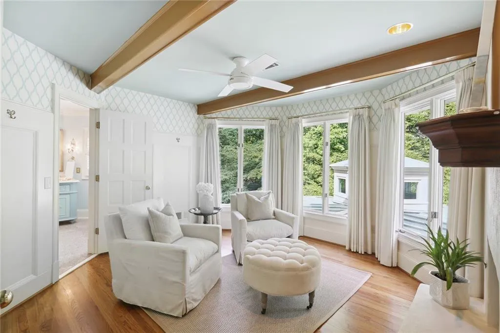 5300 Old Hundred Lane, Sandy Springs, Georgia 30327, 6 Bedrooms Bedrooms, ,4 BathroomsBathrooms,Residential,Sold,5300 Old Hundred Lane,7052440 5300 Old Hundred Lane, Sandy Springs, Georgia 30327, 6 Bedrooms Bedrooms, ,4 BathroomsBathrooms,Residential,Sold,5300 Old Hundred Lane,7052440