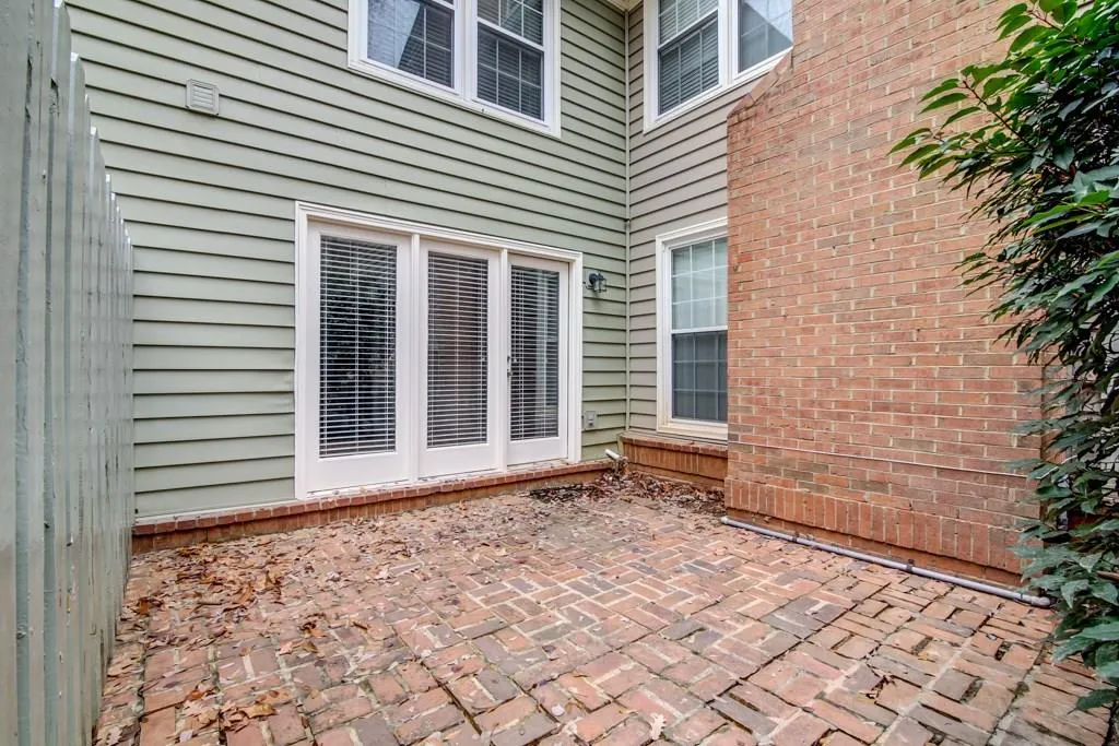 86 Mount Vernon Circle, Sandy Springs, Georgia 30338, 2 Bedrooms Bedrooms, ,2 BathroomsBathrooms,Residential,Sold,86 Mount Vernon Circle,5909069