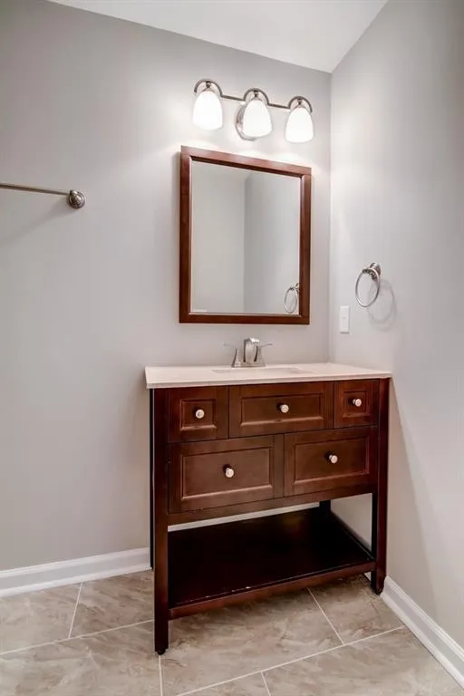 86 Mount Vernon Circle, Sandy Springs, Georgia 30338, 2 Bedrooms Bedrooms, ,2 BathroomsBathrooms,Residential,Sold,86 Mount Vernon Circle,5909069