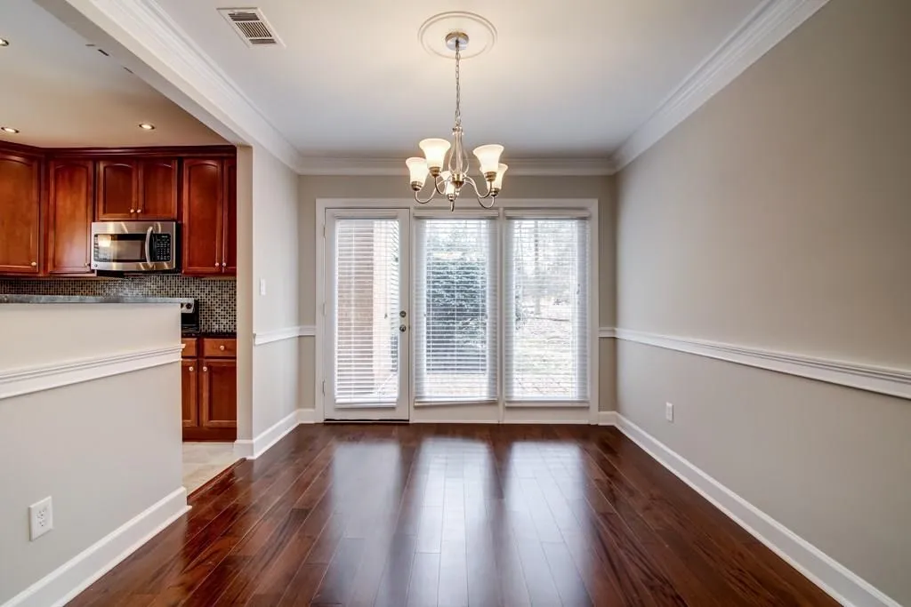 86 Mount Vernon Circle, Sandy Springs, Georgia 30338, 2 Bedrooms Bedrooms, ,2 BathroomsBathrooms,Residential,Sold,86 Mount Vernon Circle,5909069