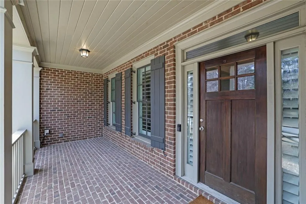 7740 Nesbit Ferry Road, Atlanta, Georgia 30350, 6 Bedrooms Bedrooms, ,4 BathroomsBathrooms,Residential,Sold,7740 Nesbit Ferry Road,7546565