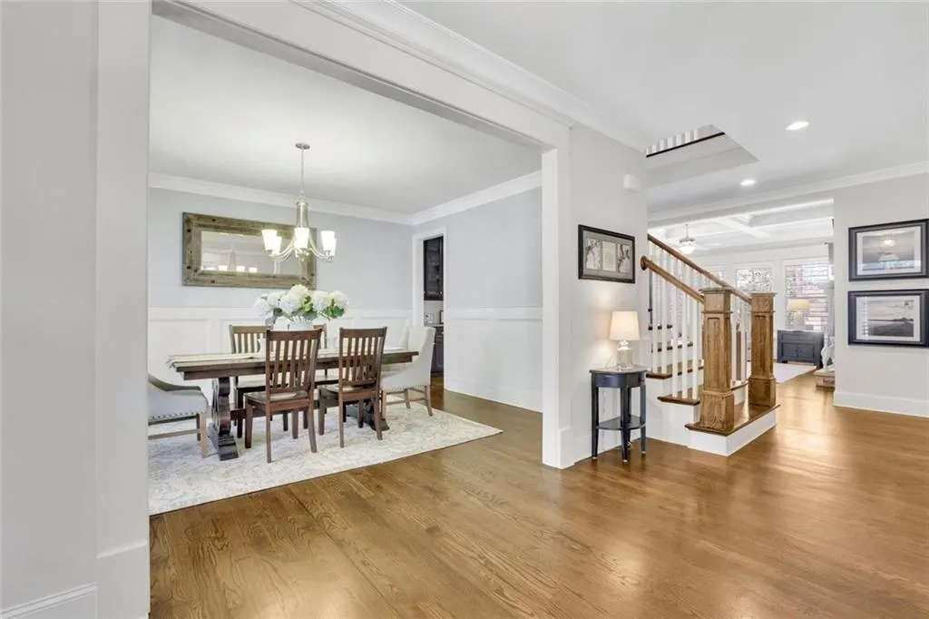 7740 Nesbit Ferry Road, Atlanta, Georgia 30350, 6 Bedrooms Bedrooms, ,4 BathroomsBathrooms,Residential,Sold,7740 Nesbit Ferry Road,7546565