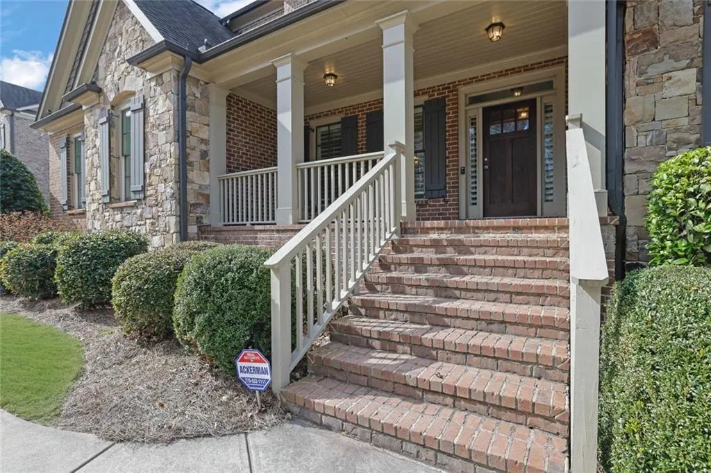 7740 Nesbit Ferry Road, Atlanta, Georgia 30350, 6 Bedrooms Bedrooms, ,4 BathroomsBathrooms,Residential,Sold,7740 Nesbit Ferry Road,7546565