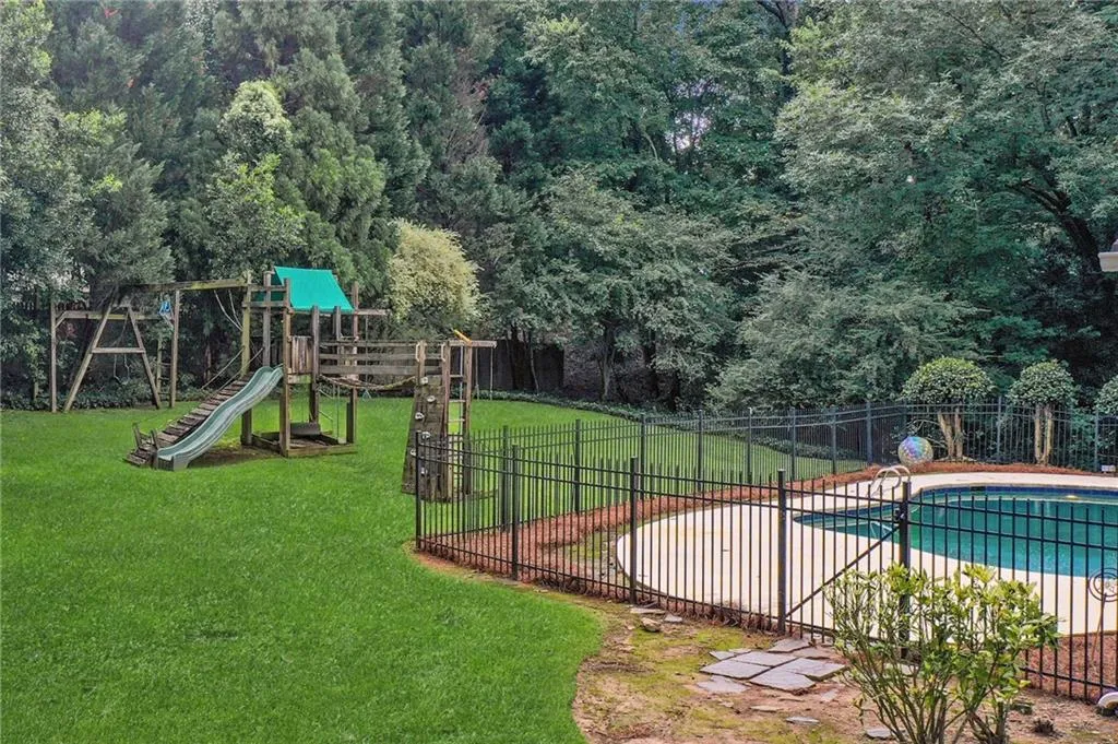 470 Tavern Circle, Atlanta, Georgia 30350, 4 Bedrooms Bedrooms, ,4 BathroomsBathrooms,Residential,Sold,470 Tavern Circle,7119112