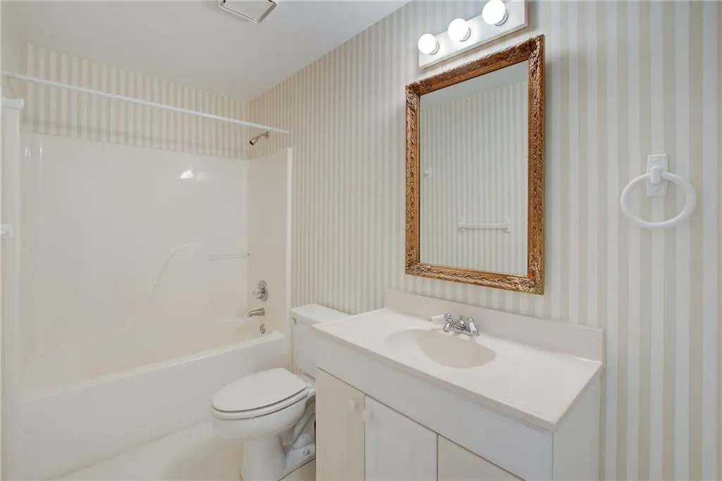 470 Tavern Circle, Atlanta, Georgia 30350, 4 Bedrooms Bedrooms, ,4 BathroomsBathrooms,Residential,Sold,470 Tavern Circle,7119112