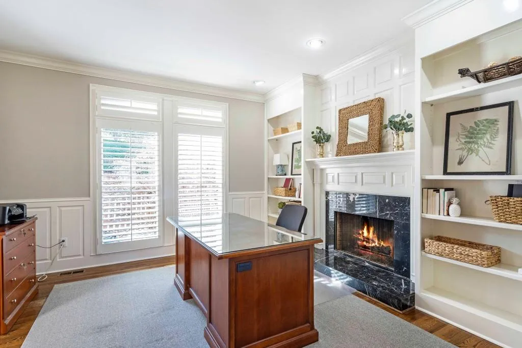 265 Gold Creek Court, Sandy Springs, Georgia 30350, 6 Bedrooms Bedrooms, ,4 BathroomsBathrooms,Residential,Sold,265 Gold Creek Court,6831344