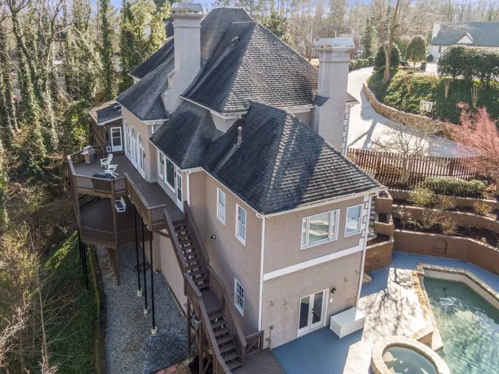 265 Gold Creek Court, Sandy Springs, Georgia 30350, 6 Bedrooms Bedrooms, ,4 BathroomsBathrooms,Residential,Sold,265 Gold Creek Court,6831344