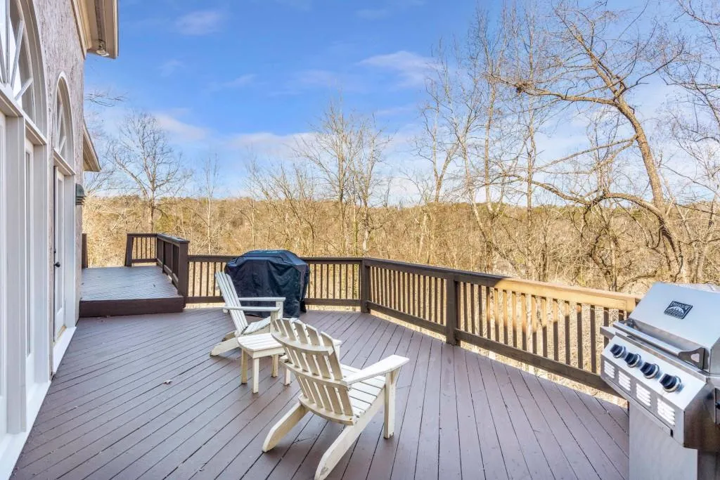 265 Gold Creek Court, Sandy Springs, Georgia 30350, 6 Bedrooms Bedrooms, ,4 BathroomsBathrooms,Residential,Sold,265 Gold Creek Court,6831344