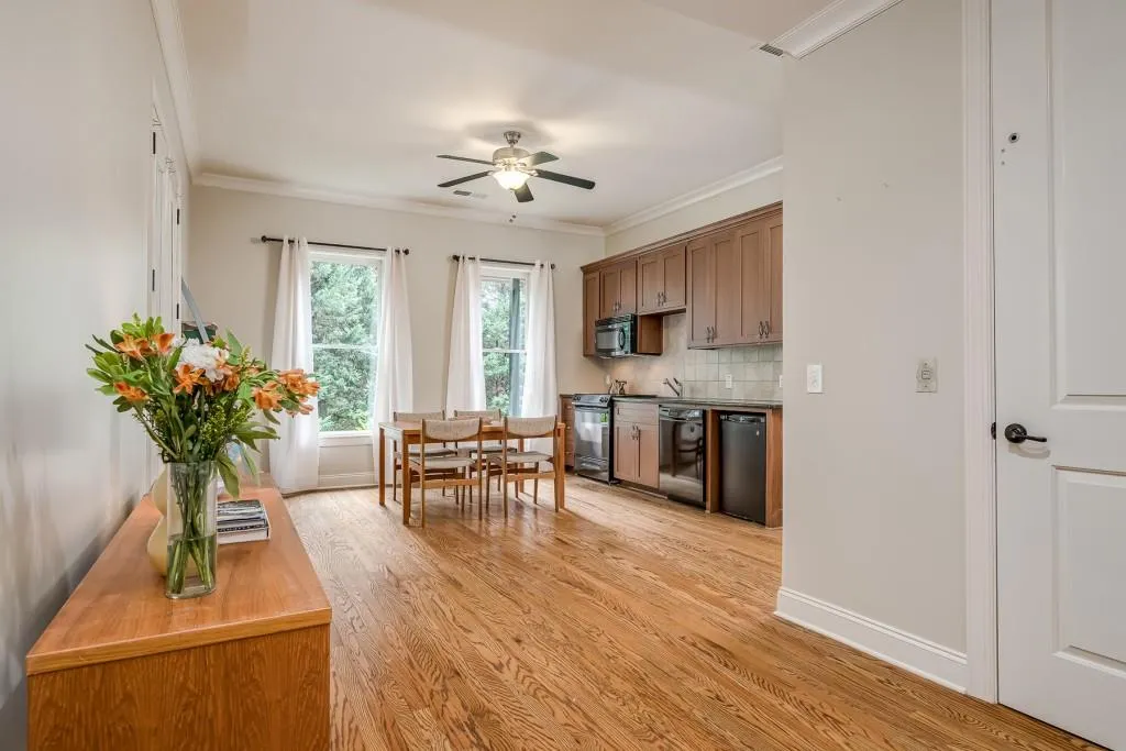 4801 E Conway Drive Nw, Atlanta, Georgia 30327, 5 Bedrooms Bedrooms, ,5 BathroomsBathrooms,Residential,Sold,4801 E Conway Drive Nw,7086793