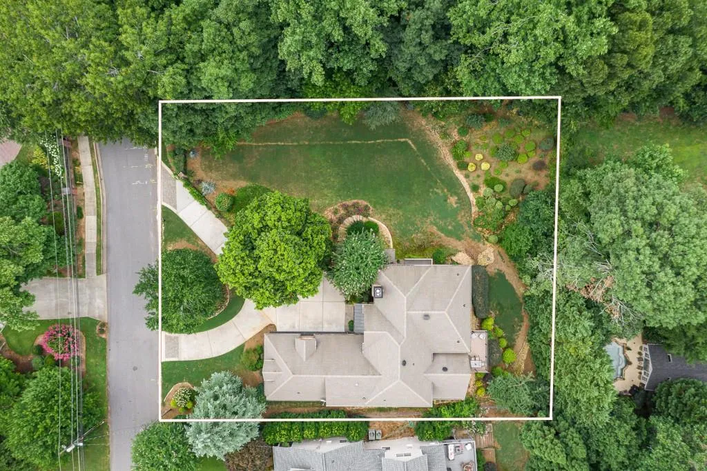 4801 E Conway Drive Nw, Atlanta, Georgia 30327, 5 Bedrooms Bedrooms, ,5 BathroomsBathrooms,Residential,Sold,4801 E Conway Drive Nw,7086793