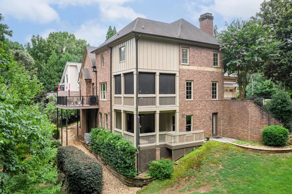 4801 E Conway Drive Nw, Atlanta, Georgia 30327, 5 Bedrooms Bedrooms, ,5 BathroomsBathrooms,Residential,Sold,4801 E Conway Drive Nw,7086793