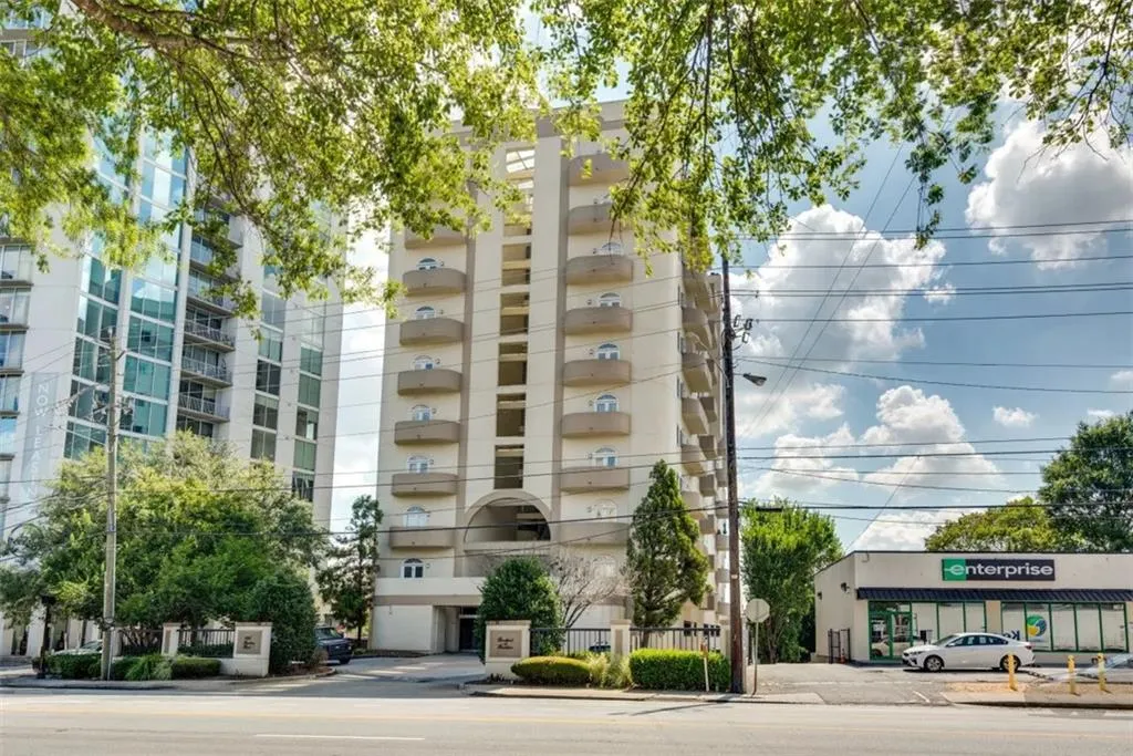 2161 Peachtree Road Ne Unit 801, Atlanta, Georgia 30309, 2 Bedrooms Bedrooms, 0 ,2 BathroomsBathrooms,Residential,For Sale,2161 Peachtree Road Ne Unit 801,7717210