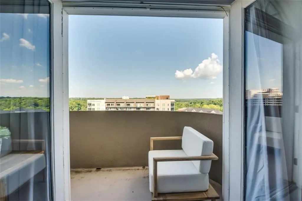 2161 Peachtree Road Ne Unit 801, Atlanta, Georgia 30309, 2 Bedrooms Bedrooms, 0 ,2 BathroomsBathrooms,Residential,For Sale,2161 Peachtree Road Ne Unit 801,7717210