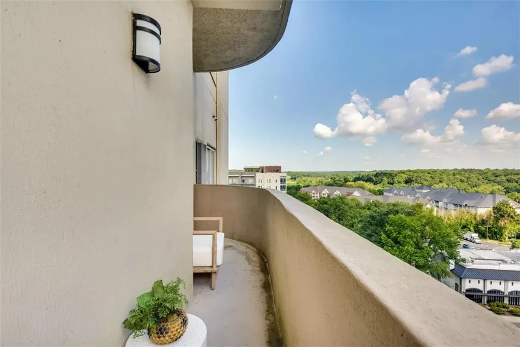 2161 Peachtree Road Ne Unit 801, Atlanta, Georgia 30309, 2 Bedrooms Bedrooms, 0 ,2 BathroomsBathrooms,Residential,For Sale,2161 Peachtree Road Ne Unit 801,7717210