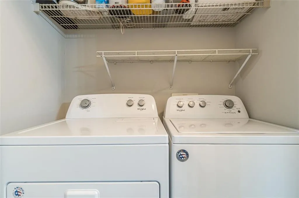 5559 Glenridge Drive Unit 1105, Atlanta, Georgia 30342, 1 Bedroom Bedrooms, ,1 BathroomBathrooms,Residential,Sold,5559 Glenridge Drive Unit 1105,7143570 5559 Glenridge Drive Unit 1105, Atlanta, Georgia 30342, 1 Bedroom Bedrooms, ,1 BathroomBathrooms,Residential,Sold,5559 Glenridge Drive Unit 1105,7143570