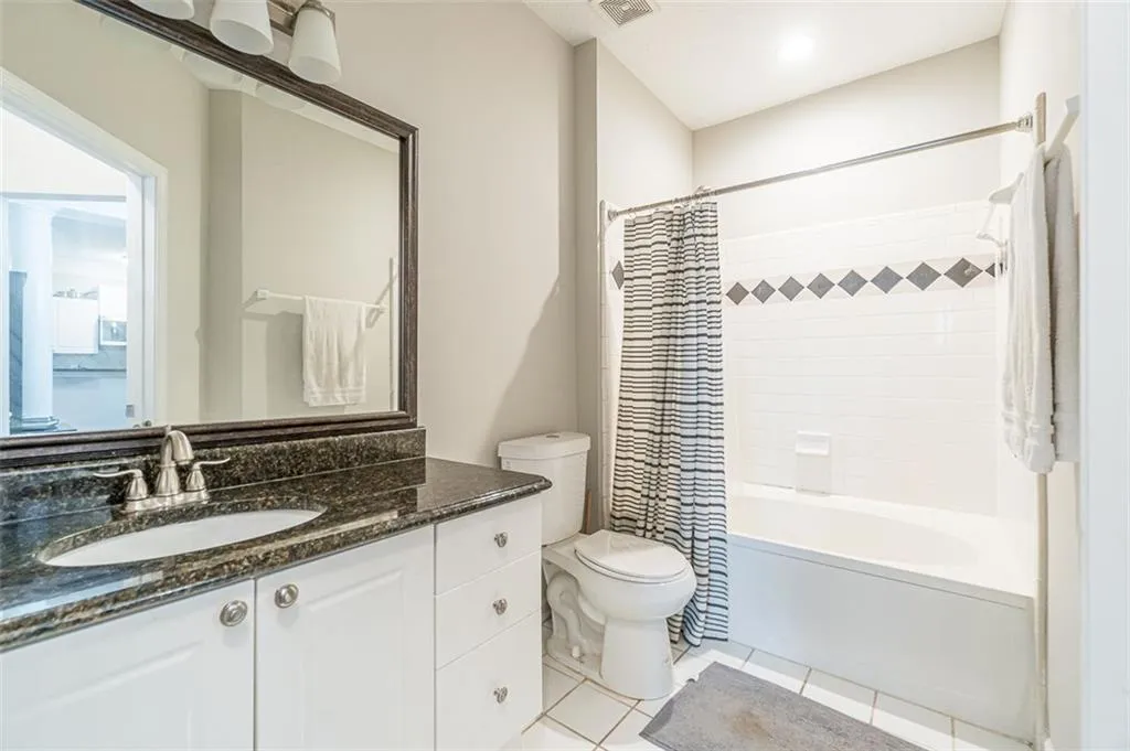 5559 Glenridge Drive Unit 1105, Atlanta, Georgia 30342, 1 Bedroom Bedrooms, ,1 BathroomBathrooms,Residential,Sold,5559 Glenridge Drive Unit 1105,7143570 5559 Glenridge Drive Unit 1105, Atlanta, Georgia 30342, 1 Bedroom Bedrooms, ,1 BathroomBathrooms,Residential,Sold,5559 Glenridge Drive Unit 1105,7143570