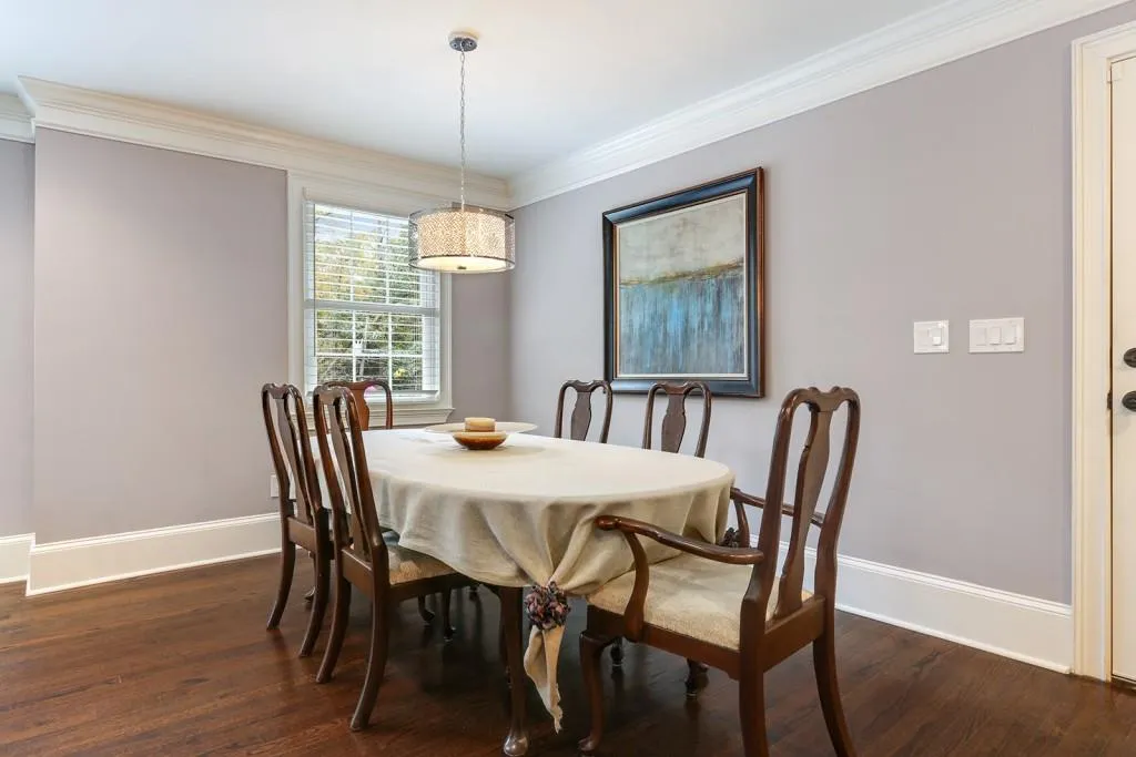 6590 Bridgewood Valley Road, Sandy Springs, Georgia 30328, 4 Bedrooms Bedrooms, ,3 BathroomsBathrooms,Residential,Sold,6590 Bridgewood Valley Road,5934124