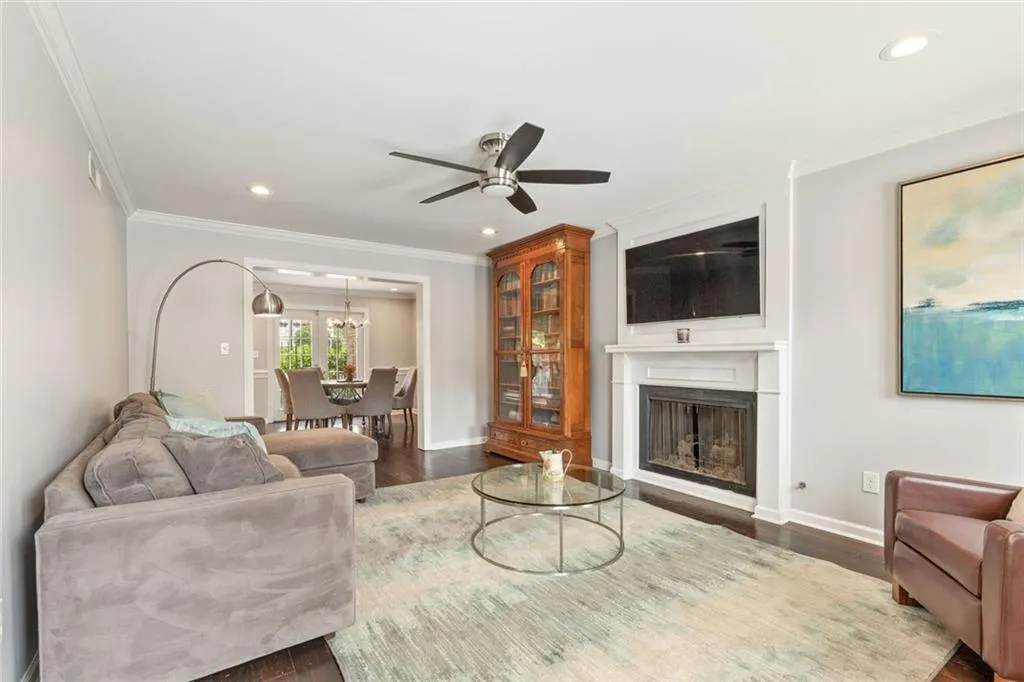 27 Jefferson Hill Place Ne, Atlanta, Georgia 30342, 3 Bedrooms Bedrooms, ,2 BathroomsBathrooms,Residential,Sold,27 Jefferson Hill Place Ne,7581026