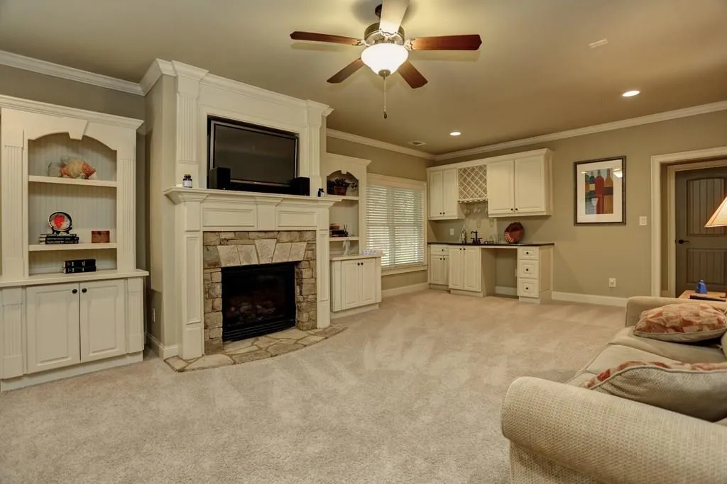 7965 Magnolia Square, Atlanta, Georgia 30350, 3 Bedrooms Bedrooms, ,3 BathroomsBathrooms,Residential,Sold,7965 Magnolia Square,5845103